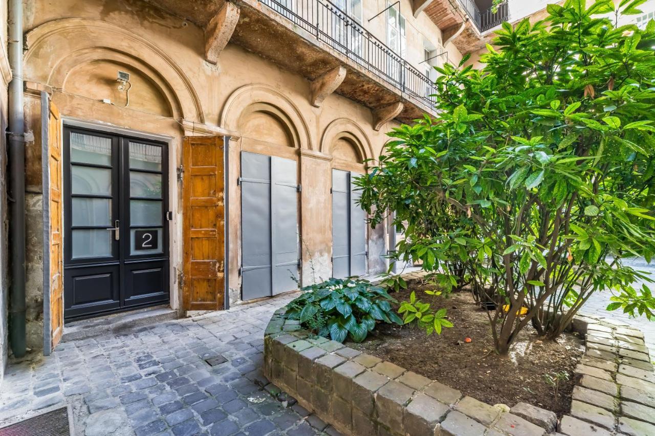 Urban Stable Luxury Apartments Budapest Eksteriør billede