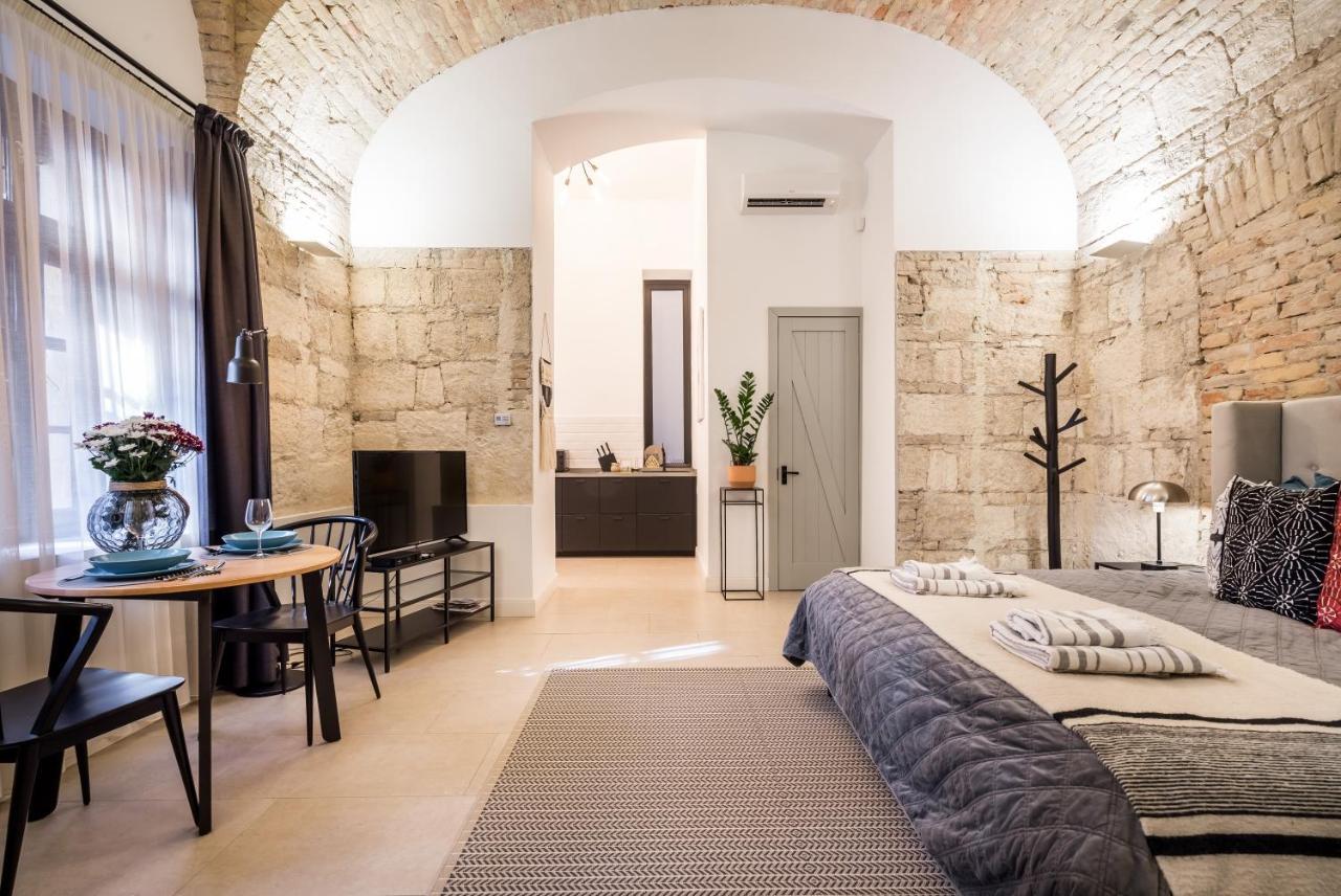 Urban Stable Luxury Apartments Budapest Eksteriør billede