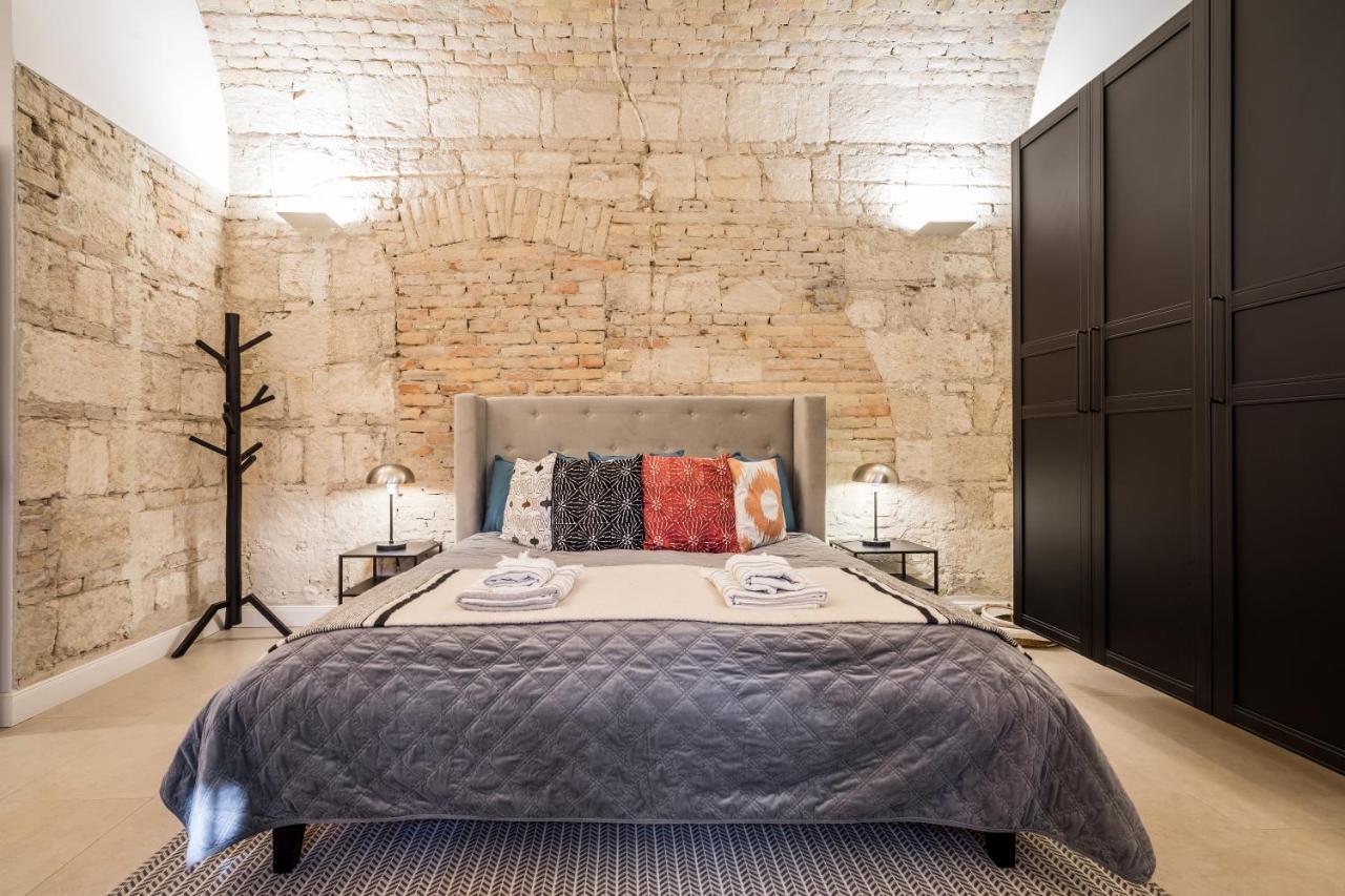 Urban Stable Luxury Apartments Budapest Eksteriør billede