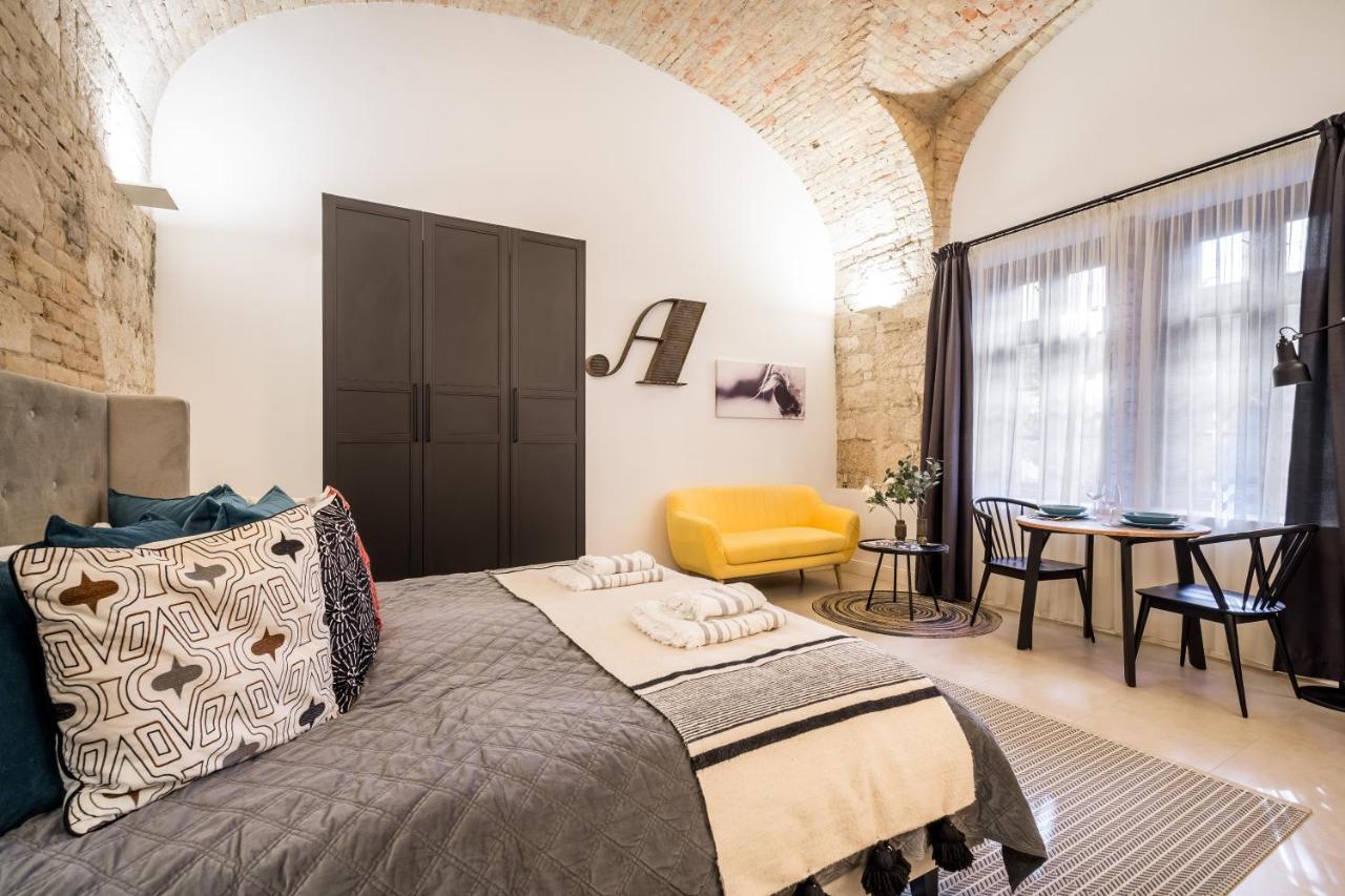 Urban Stable Luxury Apartments Budapest Eksteriør billede